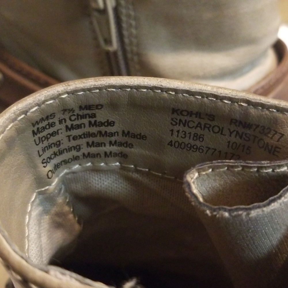 Rugged Boots - Picture 6 of 7